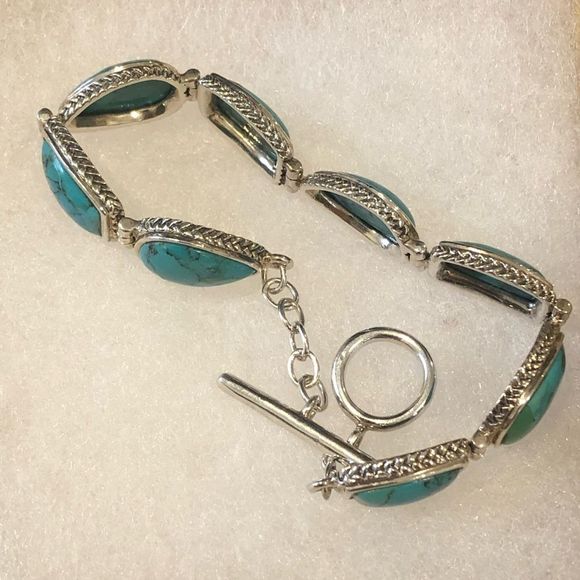BARSE Turquoise Sterling Silver Turquoise Toggle Bracelet - Picture 7 of 8